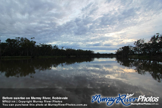 Before sunrise on Murray River, Robinvale