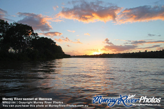 Murray River sunset at Mannum