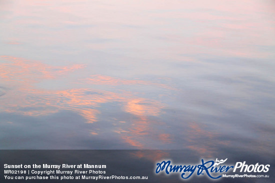 Sunset on the Murray River at Mannum