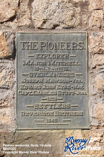 Pioneer memorial, Nyah, Victoria