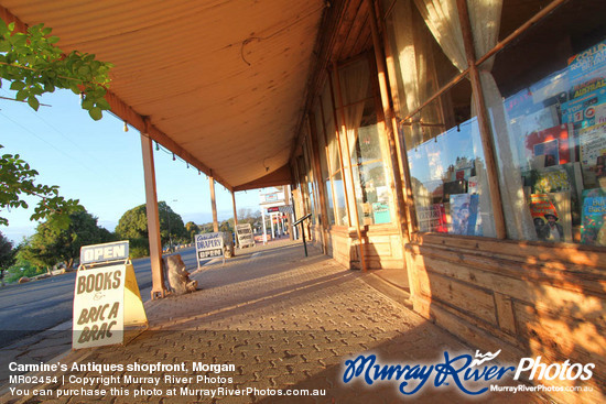 Carmine's Antiques shopfront, Morgan