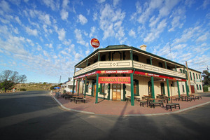 Terminus Hotel, Morgan