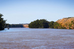 Murray River cliffs between Swan Reach-Blanchetown