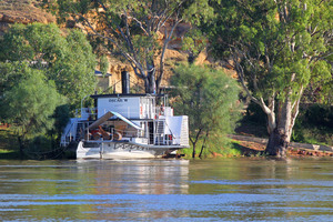 Oscar W moored at Morgan, South Australia