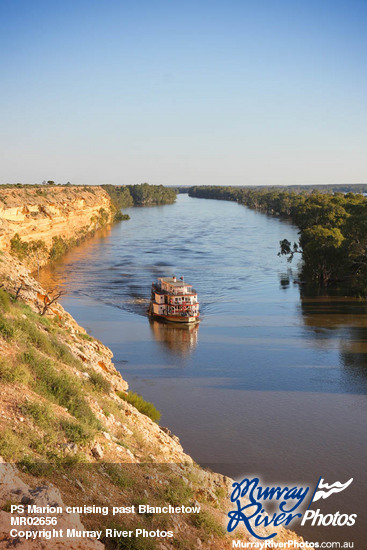 PS Marion cruising past Blanchetown cliffs