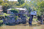 Tree house between Morgan and Blanchetown