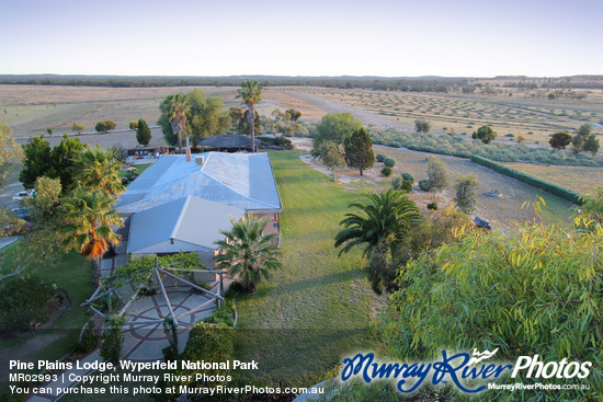 Pine Plains Lodge, Wyperfeld National Park