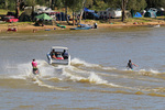 Kneeboarding at Tocumwal