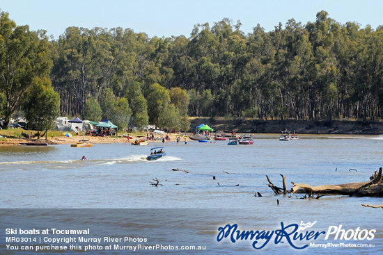 Ski boats at Tocumwal