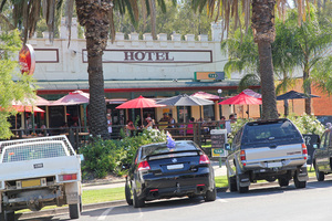 Tocumwal Hotel