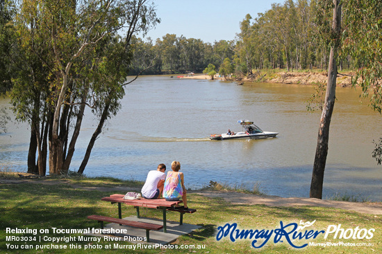 Relaxing on Tocumwal foreshore