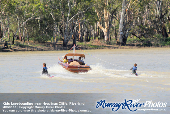 Kids kneeboarding near Headings Cliffs, Riverland