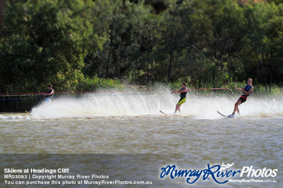 Skiiers at Headings Cliff