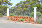 Wilabalangaloo entrance sign of Sturt Highway, near Berri