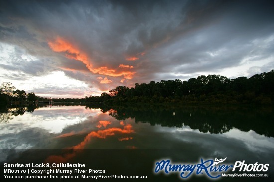 Sunrise at Lock 9, Cullulleraine