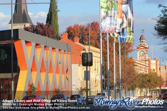 Albury Library and Post Office on Kiewa Street