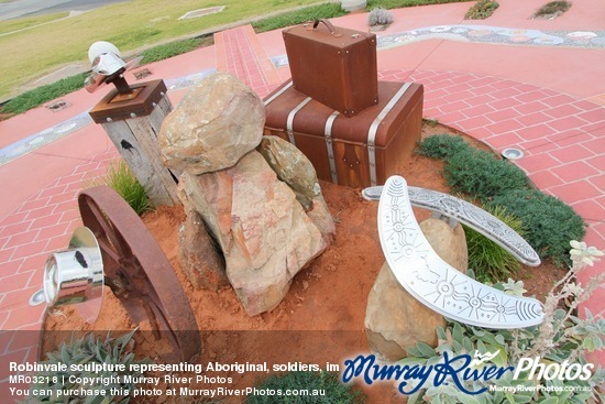 Robinvale sculpture representing Aboriginal, soldiers, immigrants and farmers