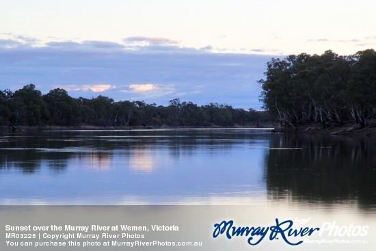 Sunset over the Murray River at Wemen, Victoria