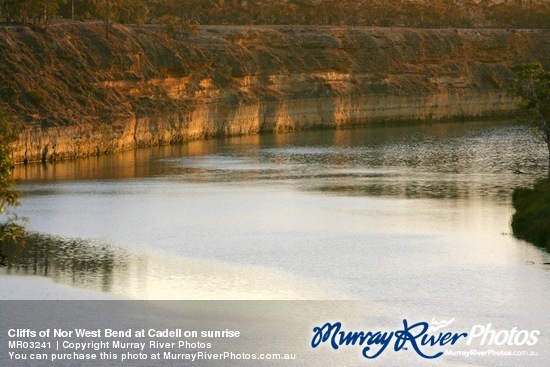 Cliffs of Nor West Bend at Cadell on sunrise