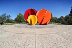 Ken Raff Sculpture Wodonga entrance