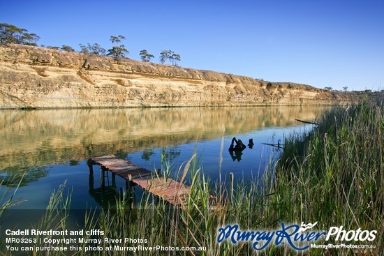 Cadell Riverfront and cliffs