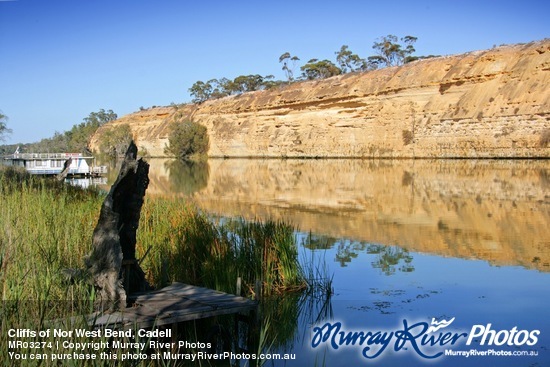 Cliffs of Nor West Bend, Cadell