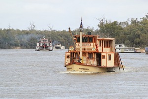 Akuna Amphibious at Dareton