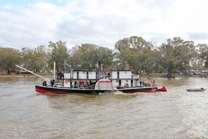 PS Industry at Chaffey Bend, Mildura