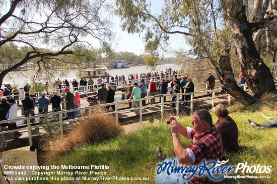 Crowds enjoying the Melbourne Flotilla