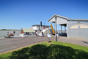 Goolwa Riverboat Centre, Goolwa Wharf