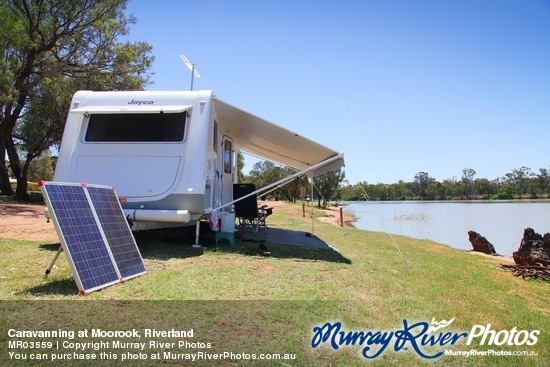 Caravanning at Moorook, Riverland