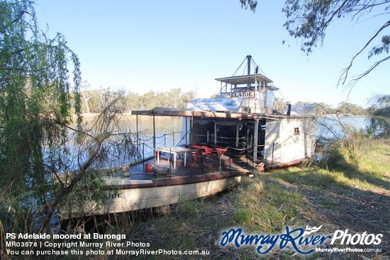 PS Adelaide moored at Buronga