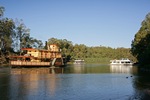 Emmy Lou and houseboats in Echuca, Victoria