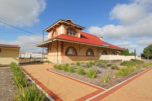 Tailem Bend Railway Station and Visitor Centre
