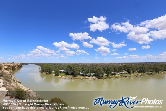 Murray River at Blanchetown