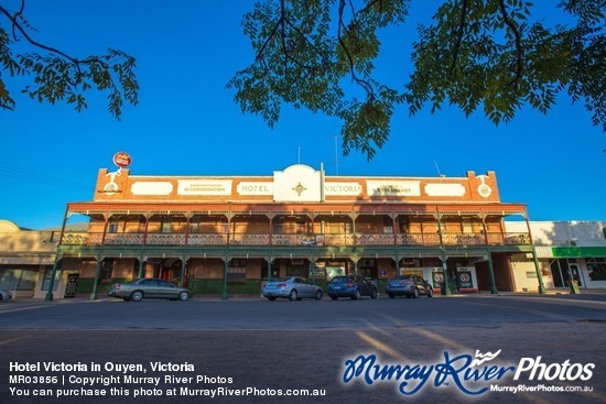 Hotel Victoria in Ouyen, Victoria