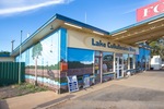 Lake Cullulleraine Roadhouse & Store, Victoria