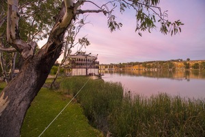 Murray Princess moored at Blanchetown