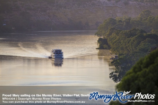 Proud Mary sailing on the Murray River, Walker Flat, South Australia