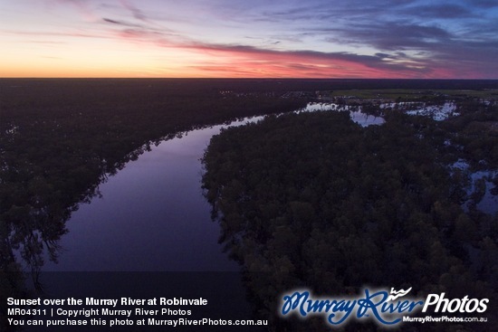 Sunset over the Murray River at Robinvale