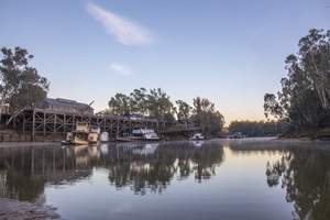 Alexander Arbuthnot, PS Adelaide and Pevensey at Echuca