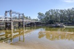 PB Cobba approaching the Cobram Barooga Bridge