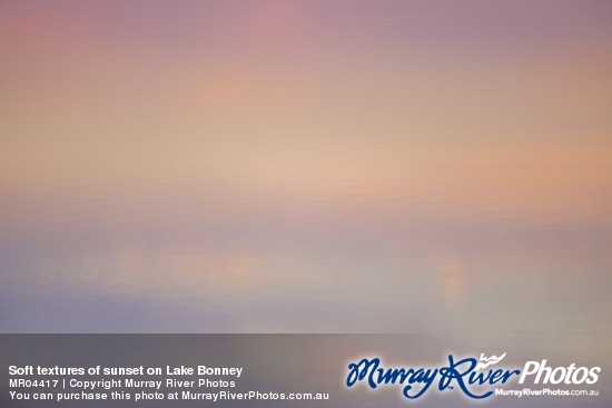 Soft textures of sunset on Lake Bonney