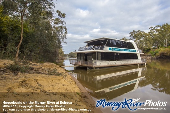 Houseboats on the Murray River at Echuca
