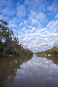 Morning on the Murray River at Echuca, Victoria